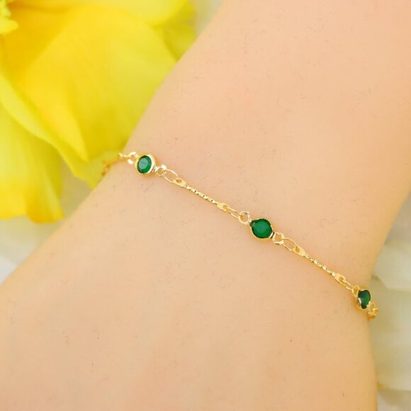 Minimalist Bracelet, Sleek & Modern Design, Women’s Fashion, YC110496-B - Picture 1 of 10